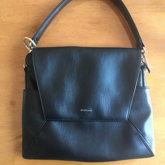 Matt & Nat Black shoulder and crossbody bag - Picture 1 of 5